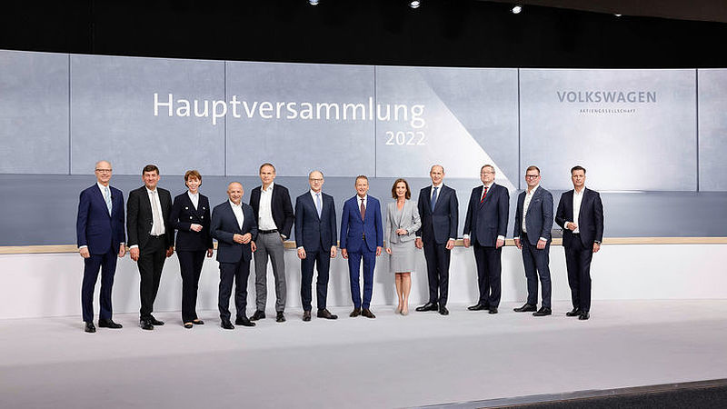 CEO Herbert Diess auf der Hauptversammlung: „Volkswagen hat finanziell und strategisch geliefert“